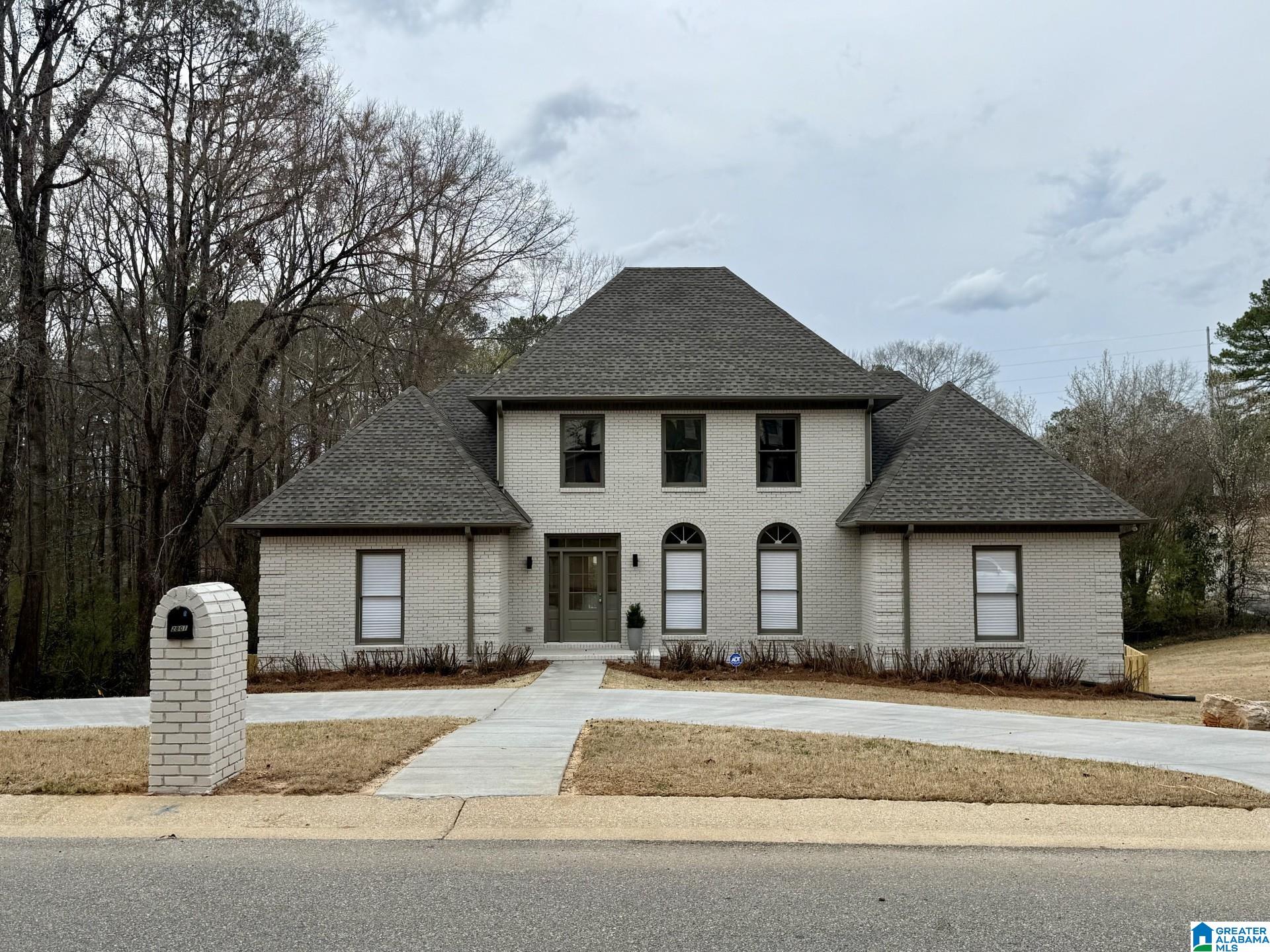 2801 Downing Circle Birmingham, AL 35242 - Photo 1 of 7