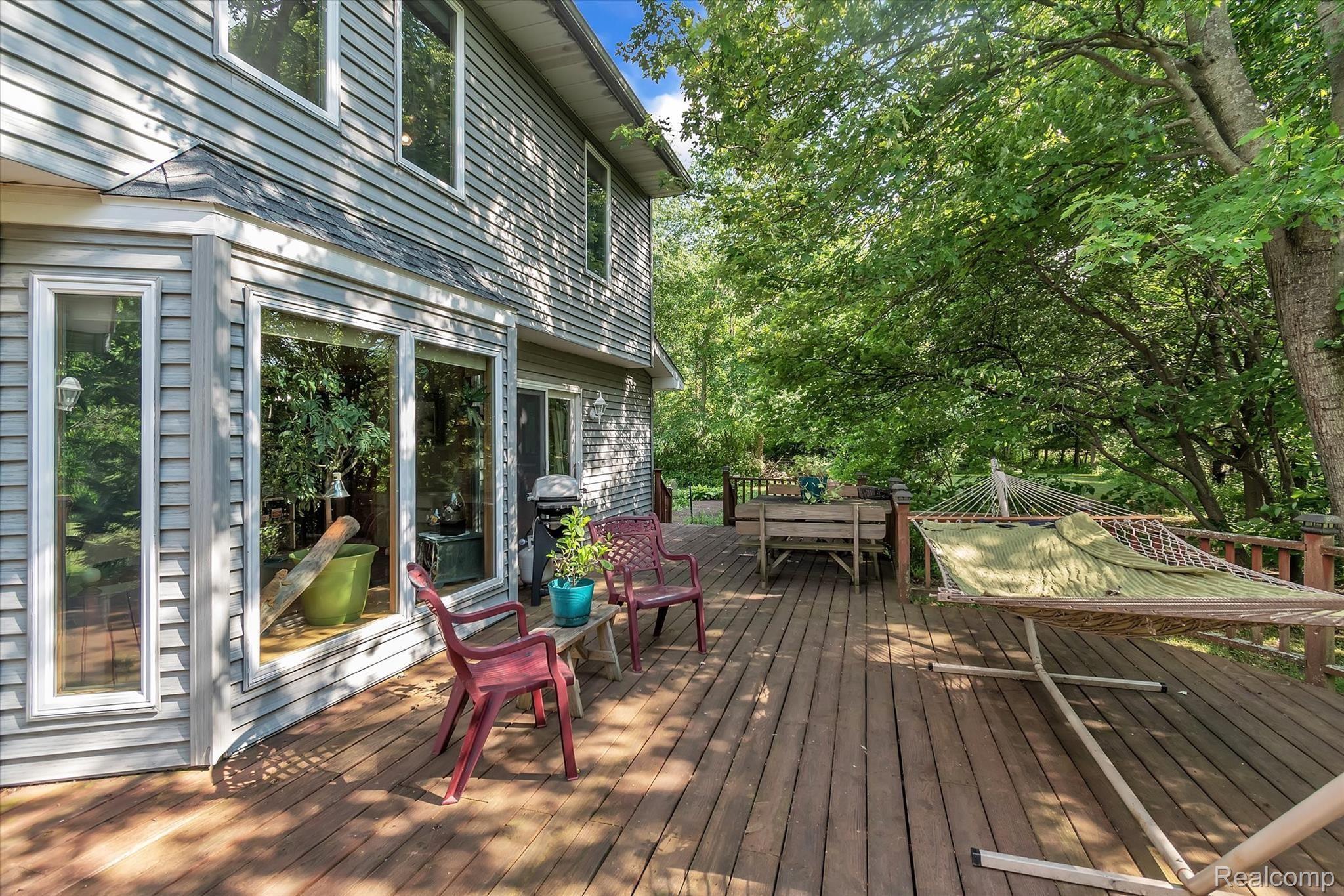 11174 Sharp Road Linden, MI 48451 - Photo 48 of 54 48 11174 Sharp - back deck.jpg