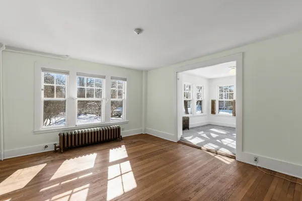 $795,000 | 124 Ocean Avenue, Portland, ME 04103