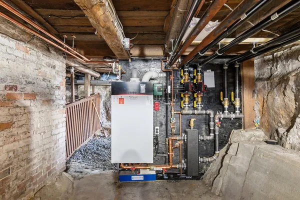 $795,000 | 124 Ocean Avenue, Portland, ME 04103