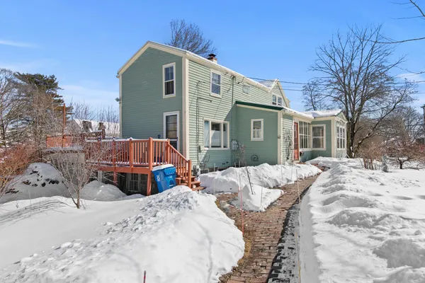 $795,000 | 124 Ocean Avenue, Portland, ME 04103