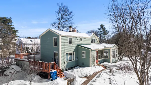 $795,000 | 124 Ocean Avenue, Portland, ME 04103