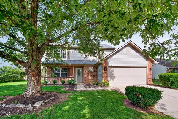 $279,900 | 920 Millbrook Drive, Avon, IN 46123
