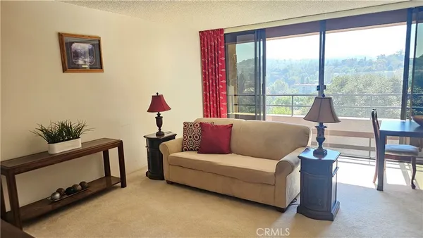 $21,500 | 24055 Paseo Del Lago, Unit 612, Laguna Woods, CA 92637