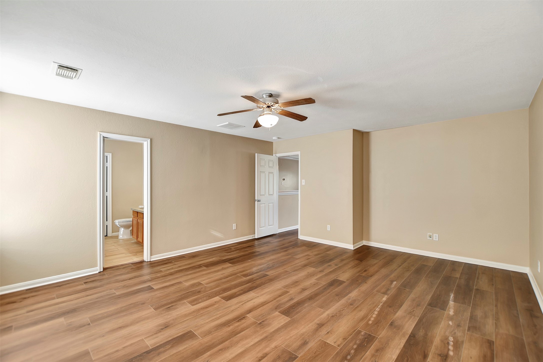 3339 Legends Shadow Drive Spring, TX 77386 - Photo 31 of 50 Gallery Image 31
