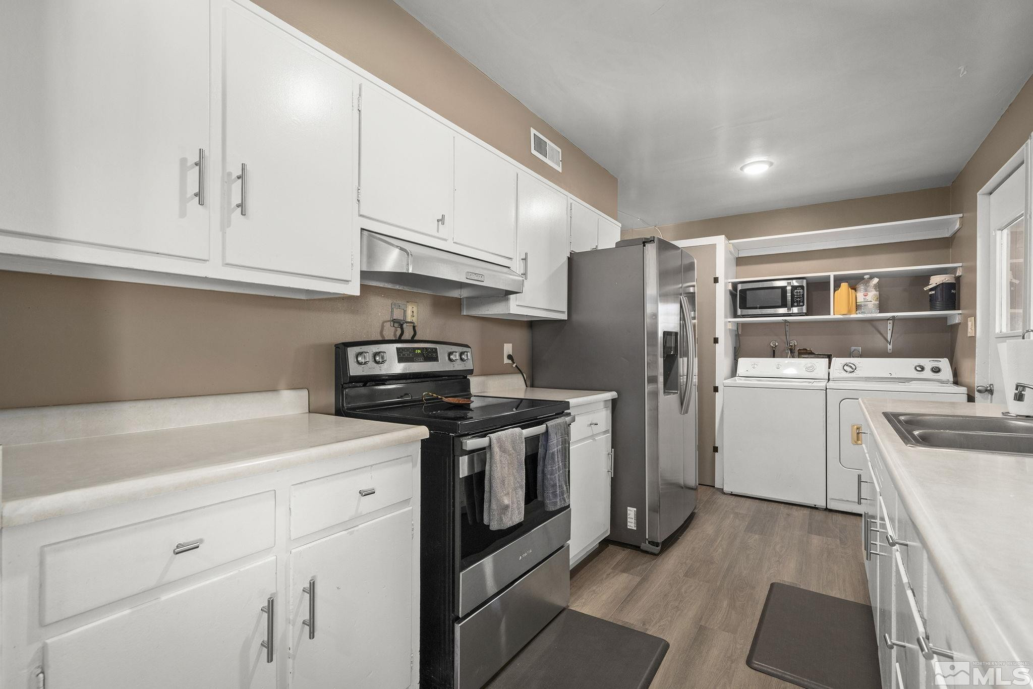5371 Allegheny Street Reno, NV 89506 - Photo 8 of 21 Photo 8