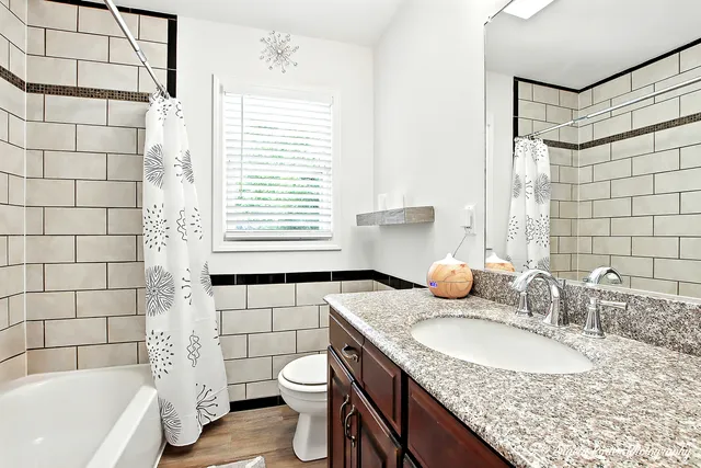 $269,900 | 4709 William Street, McHenry, IL 60051