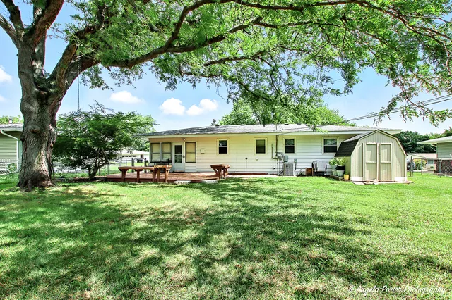 $269,900 | 4709 William Street, McHenry, IL 60051