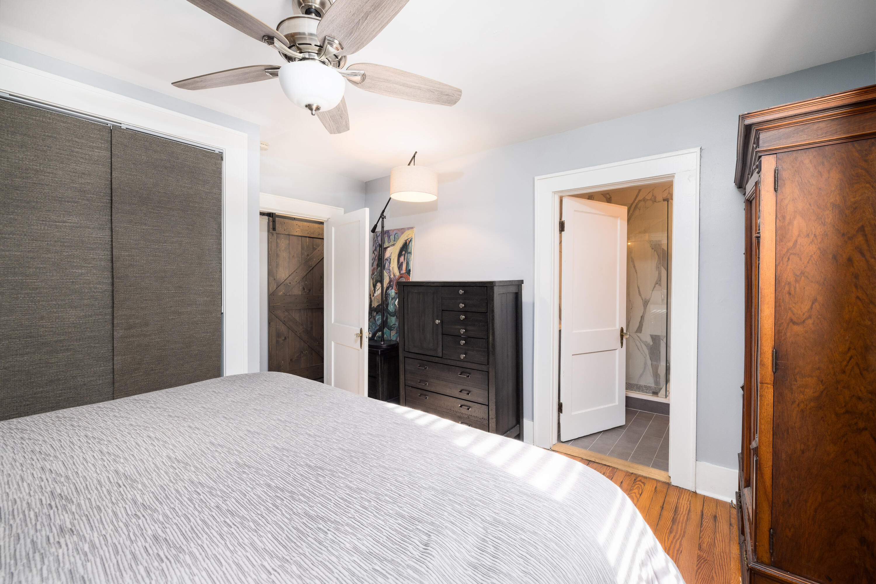 304 Magnolia Road Charleston, SC 29407 - Photo 19 of 44 Primary Suite
