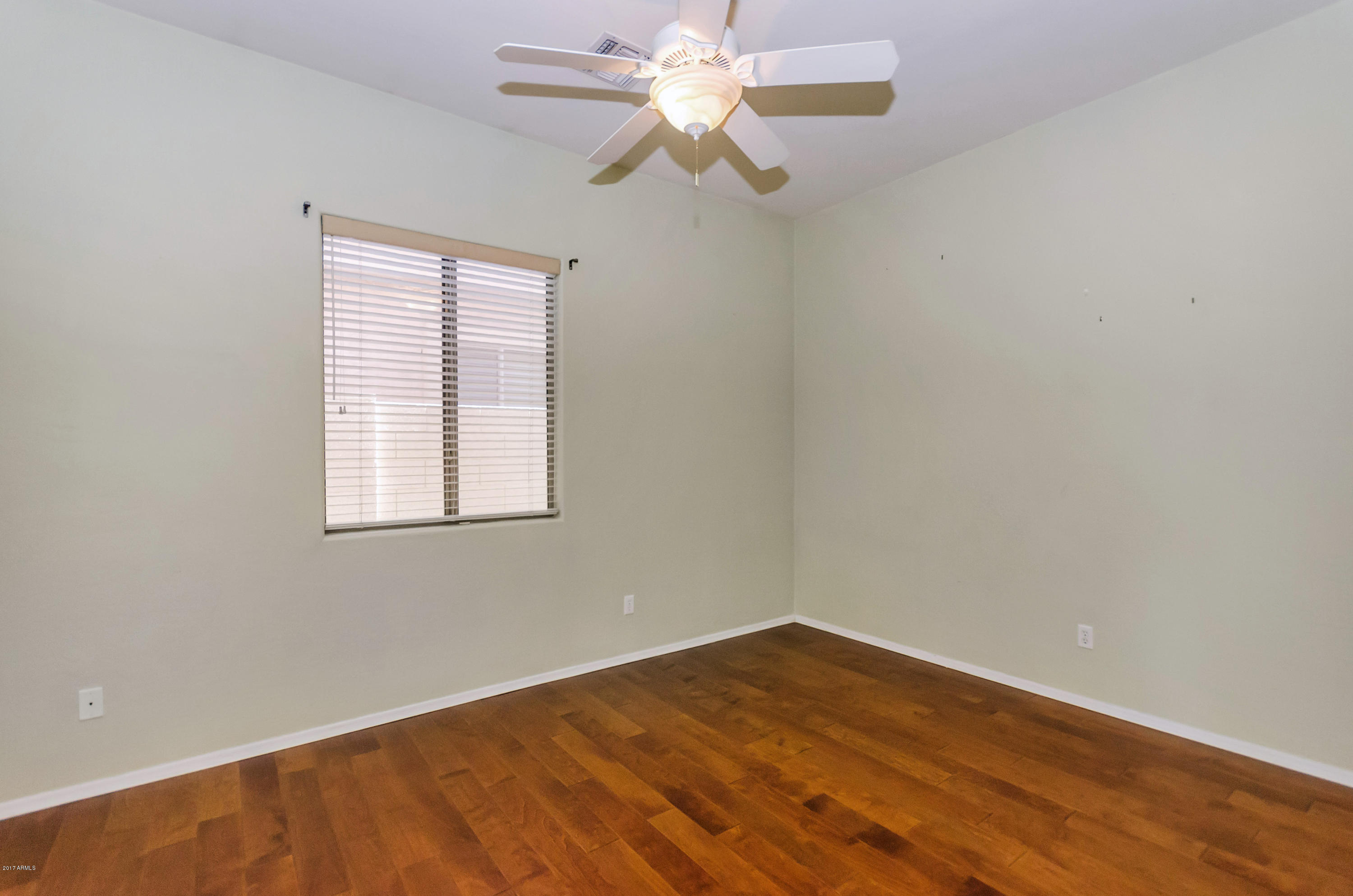 2454 East Fremont Road Phoenix, AZ 85042 - Photo 15 of 25 TOD_7894