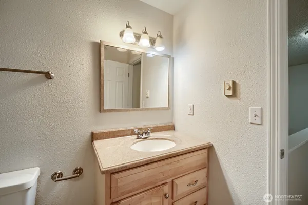 $289,950 | 13059 Pacific Highway Southwest, Unit C, Lakewood, WA 98499