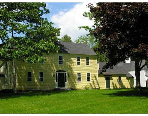 76 Arundel Road Arundel, ME 04046 - Photo 1 of 25 Exterior Front.