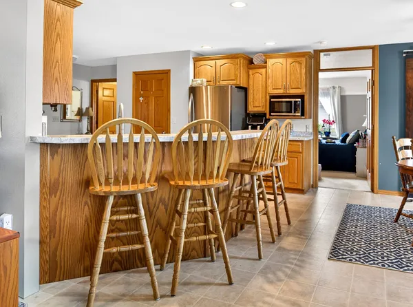 $439,900 | 426 Wooden Shoe Circle, Kaukauna, WI 54130