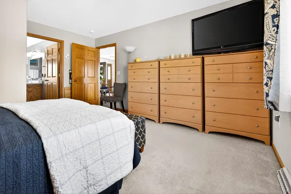 $439,900 | 426 Wooden Shoe Circle, Kaukauna, WI 54130