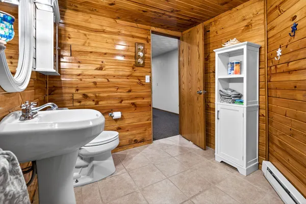 $439,900 | 426 Wooden Shoe Circle, Kaukauna, WI 54130