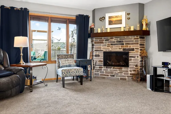 $439,900 | 426 Wooden Shoe Circle, Kaukauna, WI 54130