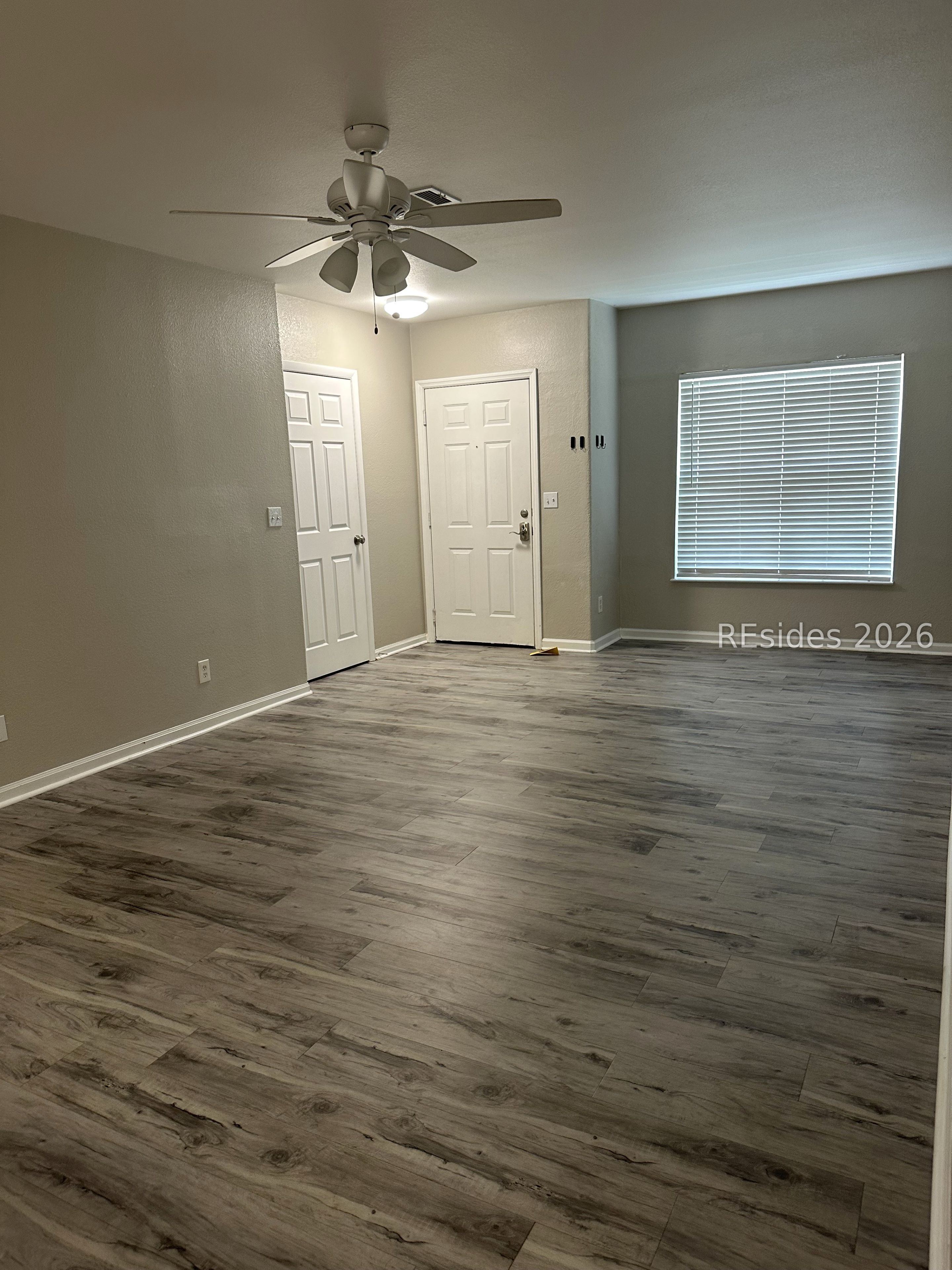 897 Fording Island Road, Unit 2502 Bluffton, SC 29910 - Photo 4 of 33 LVP flooring