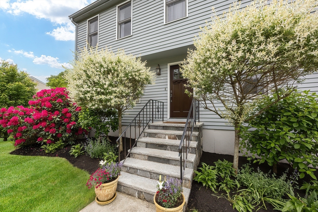 36 Hammond Road Hopedale, MA 01747 - Photo 2 of 40 Gallery Image 2