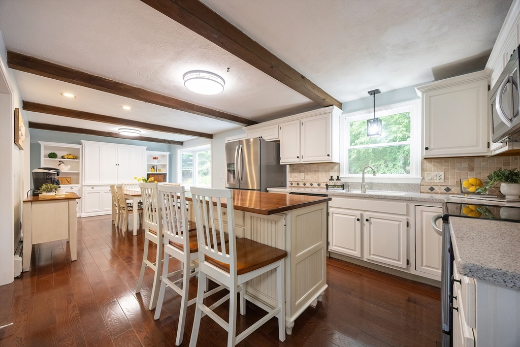 36 Hammond Road Hopedale, MA 01747 - Photo 4 of 40 Gallery Image 4