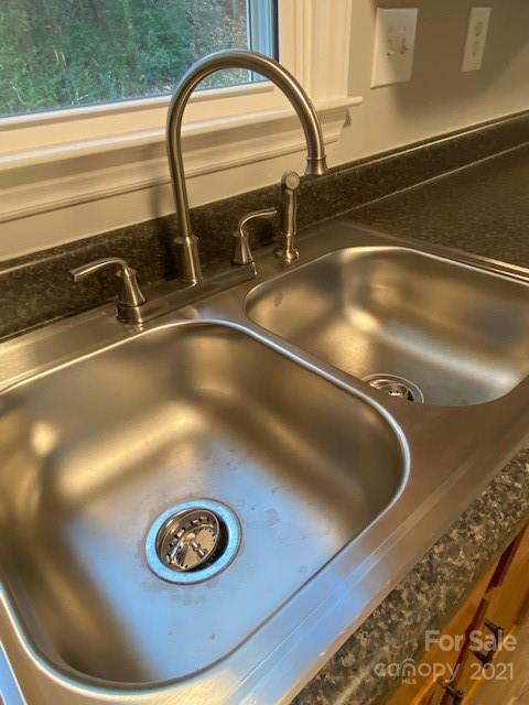 826 Crestridge Road Statesville, NC 28677 - Photo 14 of 42 Gallery Image 14