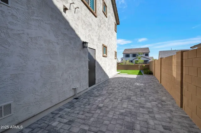 a view of entryway with a hallway