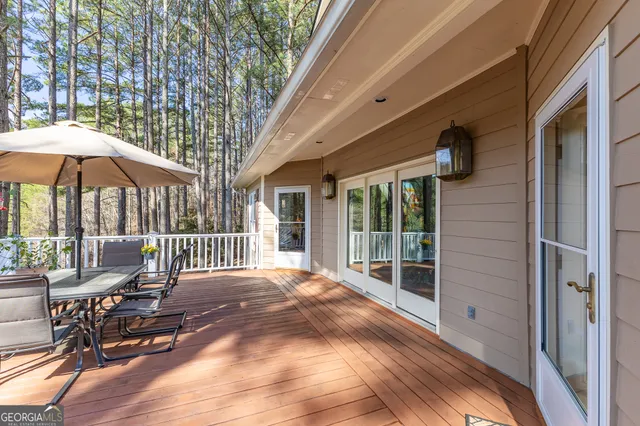 $779,900 | 404 Golden Delicious Road, Clarkesville, GA 30523