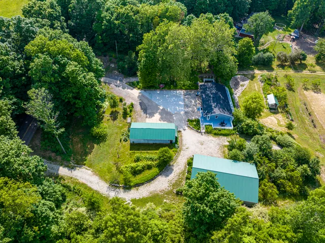 $440,000 | 11303 W Drive North, Bellevue, MI 49021