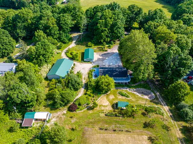 $440,000 | 11303 W Drive North, Bellevue, MI 49021