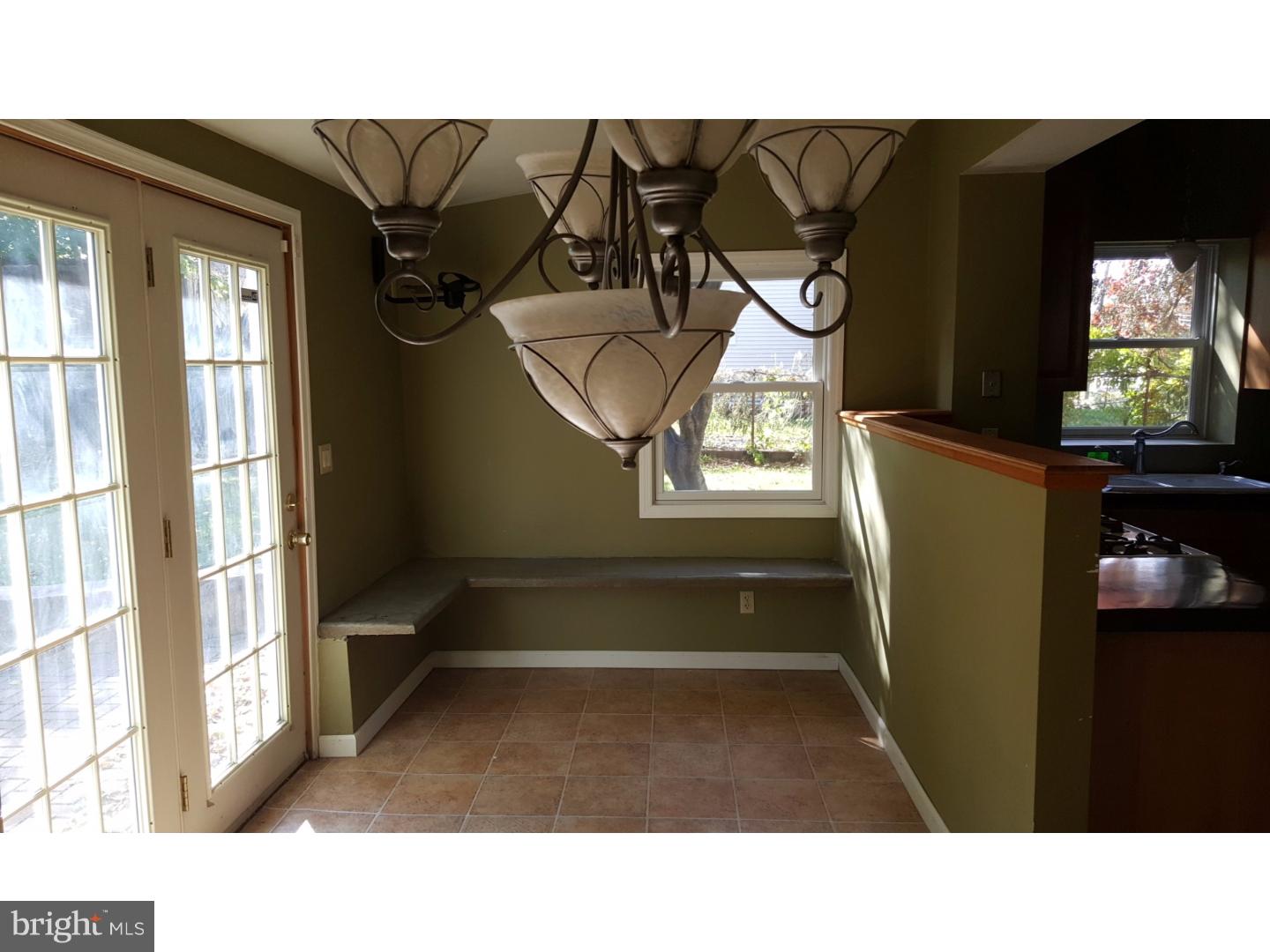 150 Hobson Avenue Trenton, NJ 08610 - Photo 5 of 14