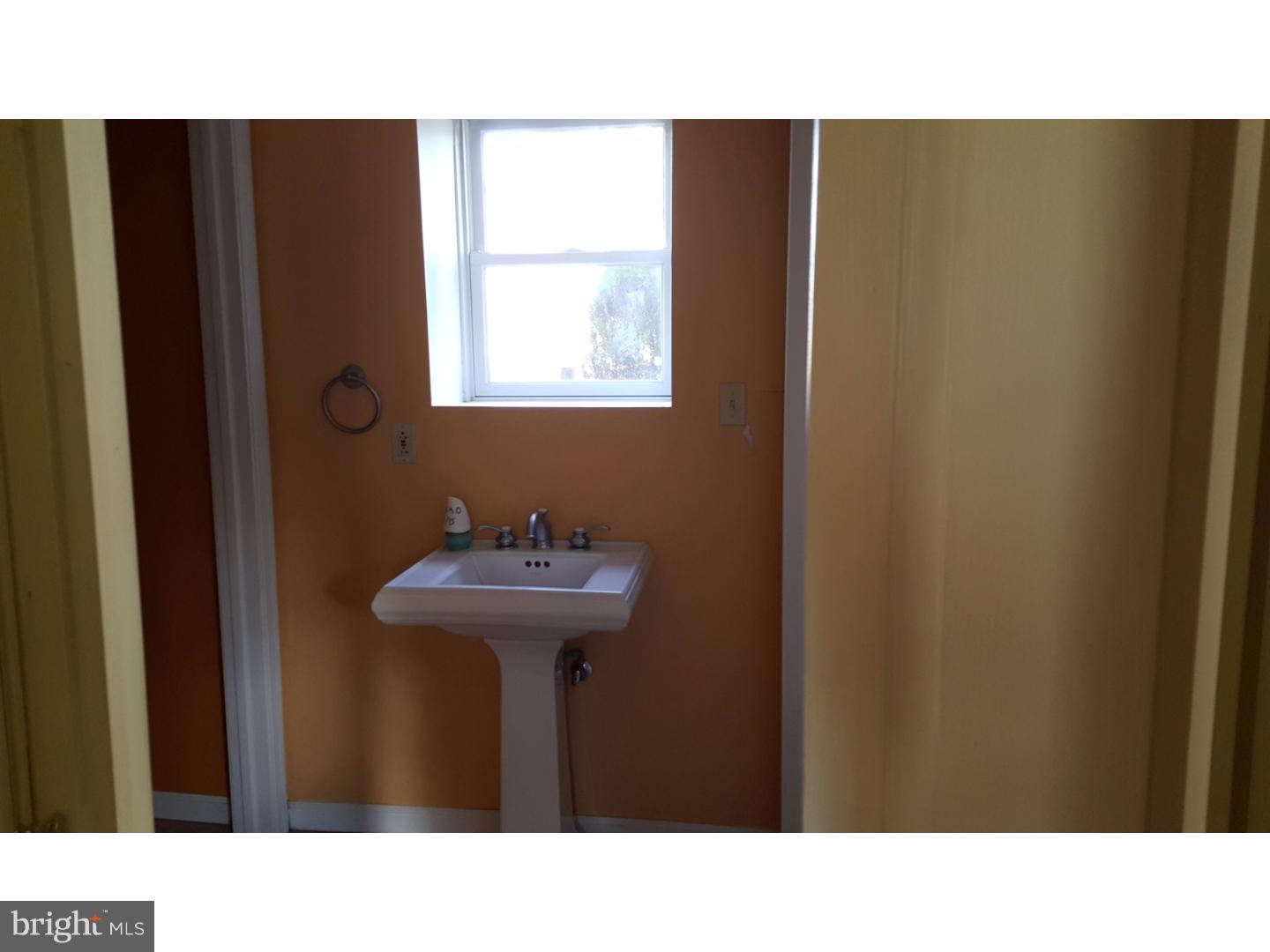 150 Hobson Avenue Trenton, NJ 08610 - Photo 6 of 14