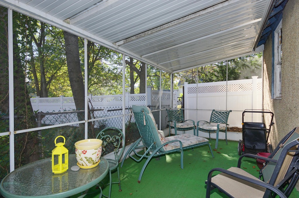 7 Victoria Road, Unit 1 Arlington, MA 02474 - Photo 16 of 19