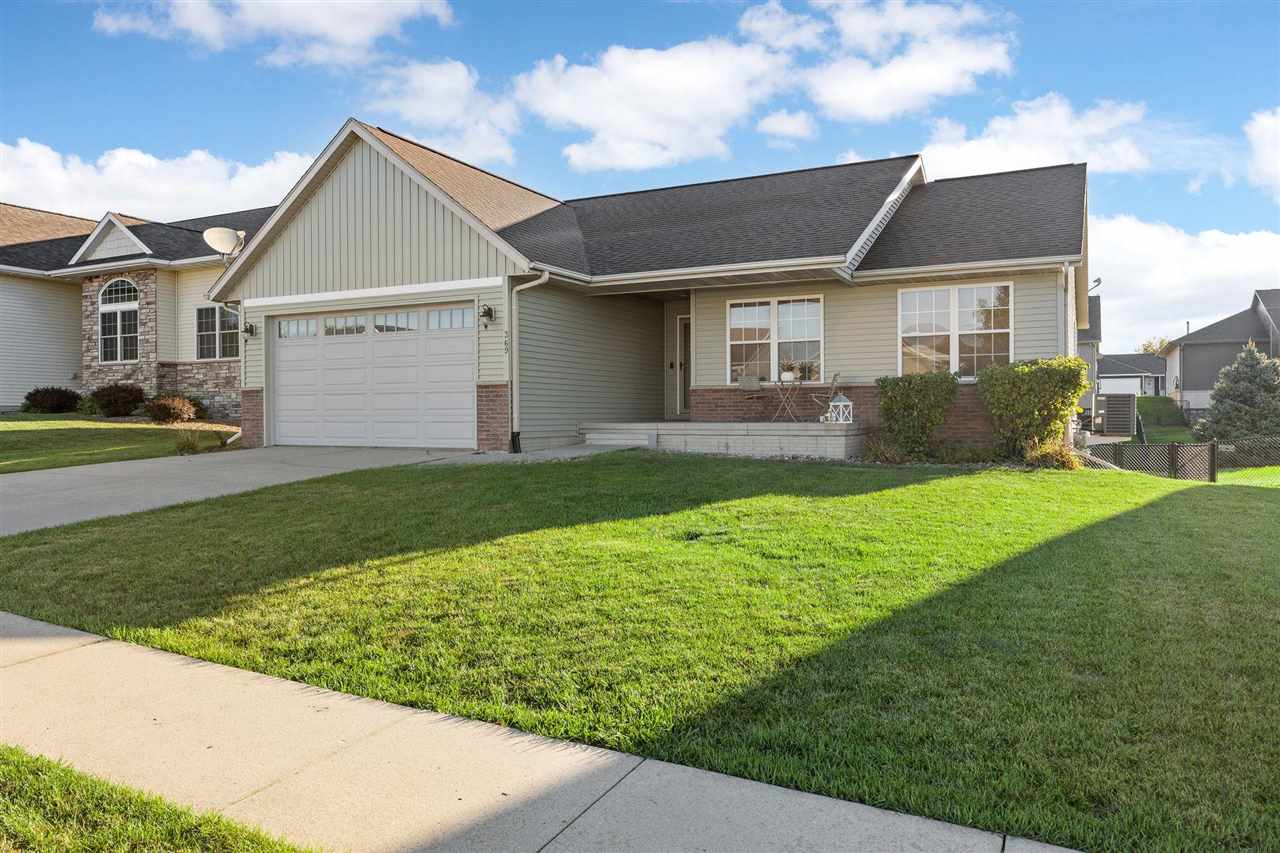 369 Raleigh Lane Marion, IA 52302 - Photo 1 of 34 Gallery Image 1