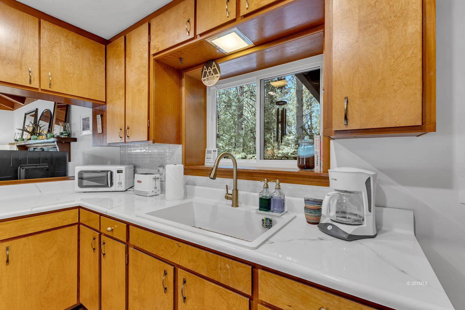 25145 Marion Ridge Drive Idyllwild, CA 92549 - Photo 18 of 47 Untitled
