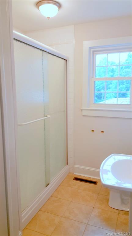 2758 Spencer Road Northeast Conover, NC 28613 - Photo 14 of 18 Gallery Image 14