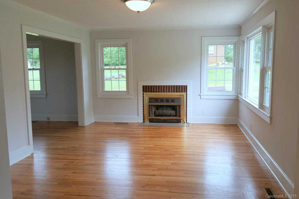 2758 Spencer Road Northeast Conover, NC 28613 - Photo 3 of 18 Gallery Image 3