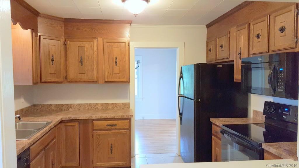2758 Spencer Road Northeast Conover, NC 28613 - Photo 5 of 18 Gallery Image 5