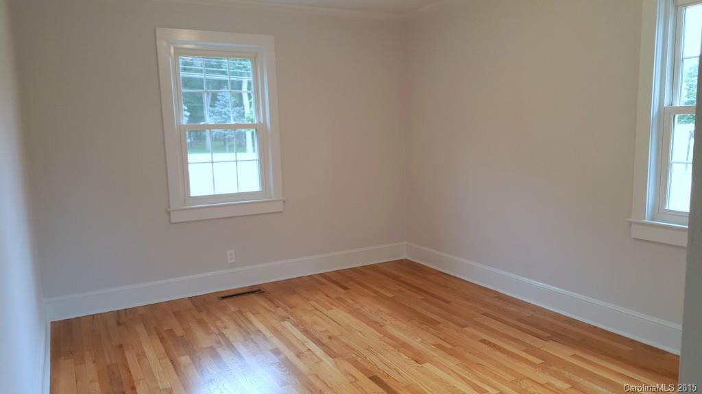 2758 Spencer Road Northeast Conover, NC 28613 - Photo 10 of 18 Gallery Image 10