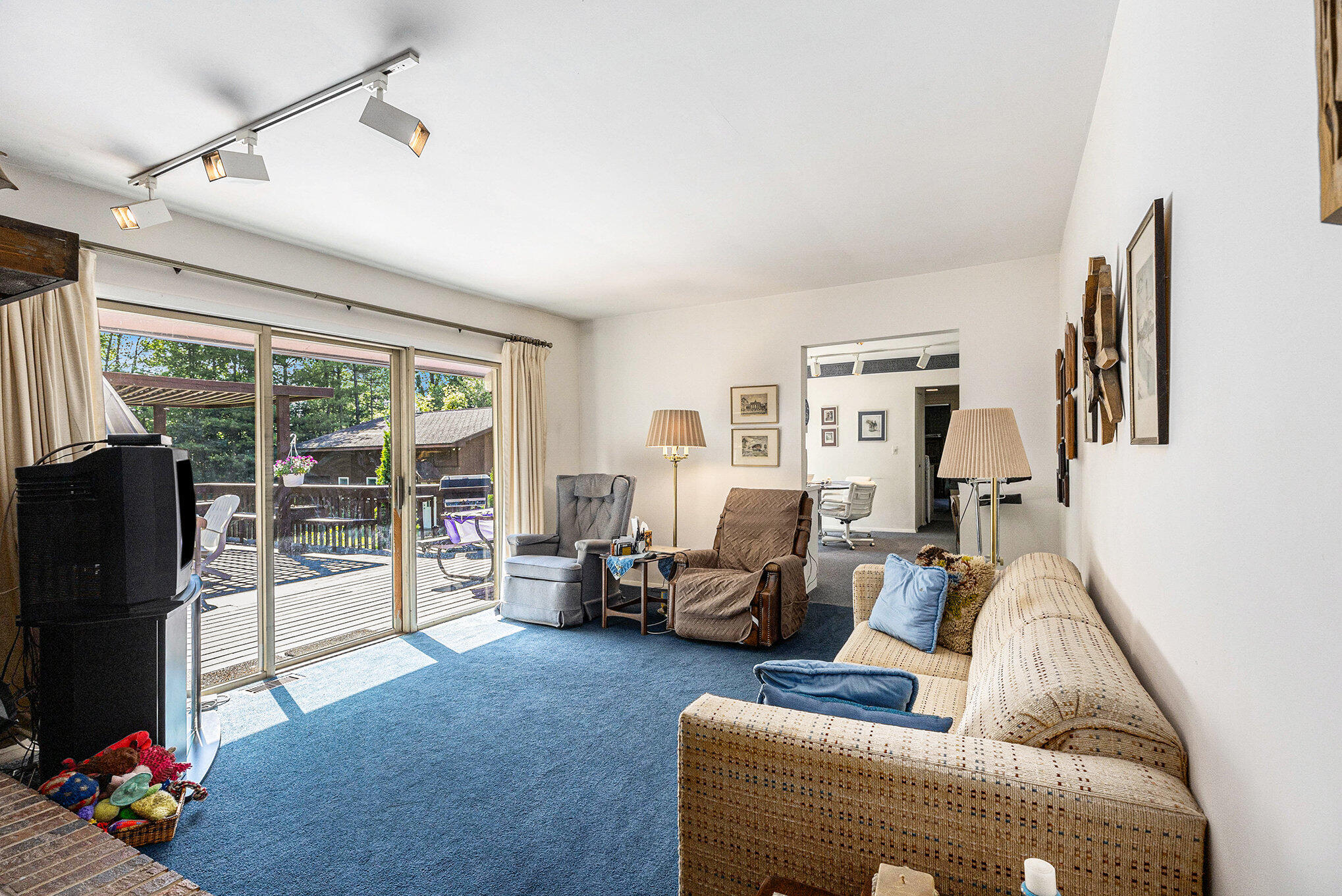 1687 West Willis Road Saline, MI 48176 - Photo 12 of 33 003_img_2033_70