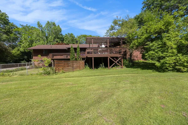 $490,000 | 1687 West Willis Road, Saline, MI 48176