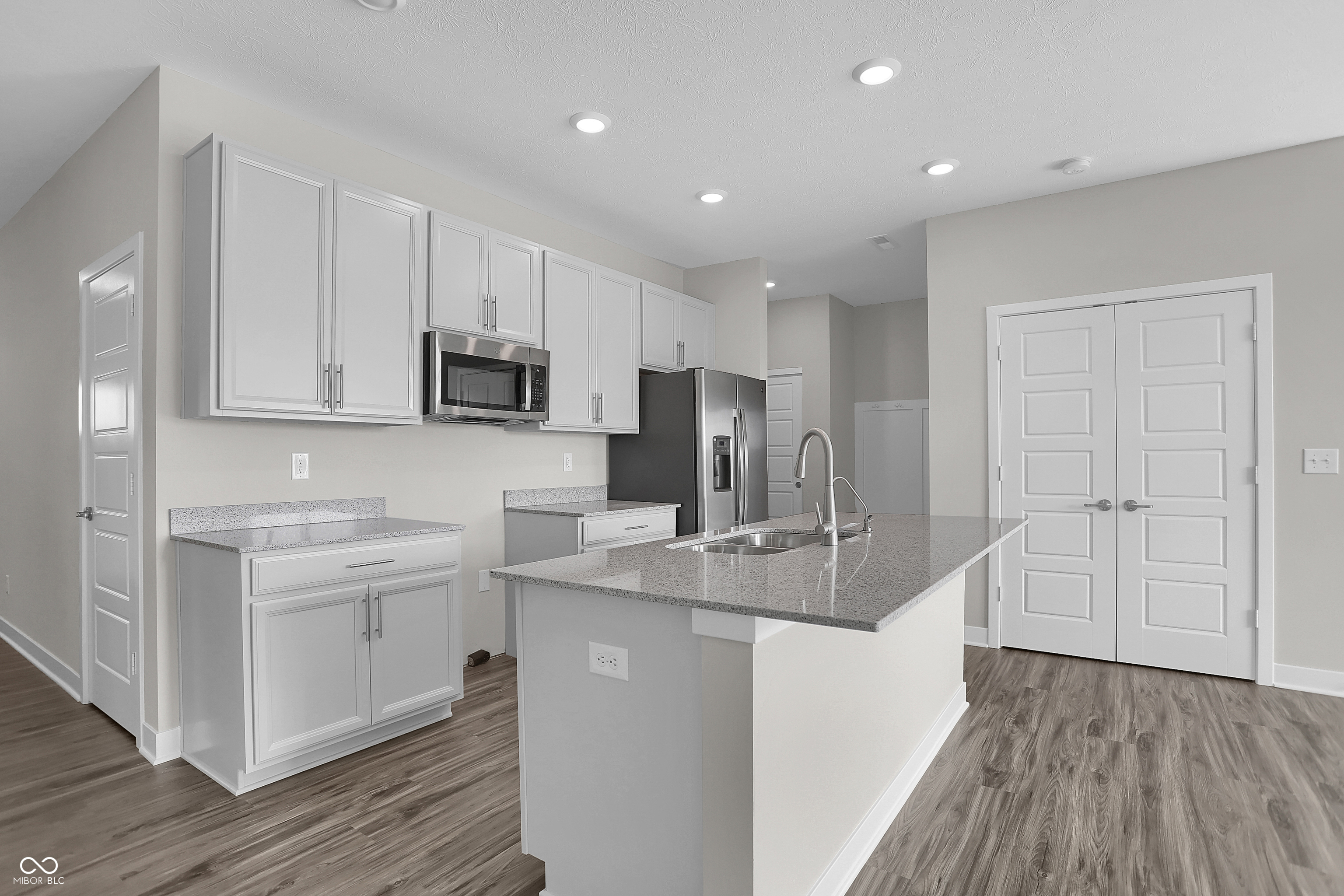 611 Bridgeman Road Avon, IN 46123 - Photo 11 of 32 Gallery Image 11
