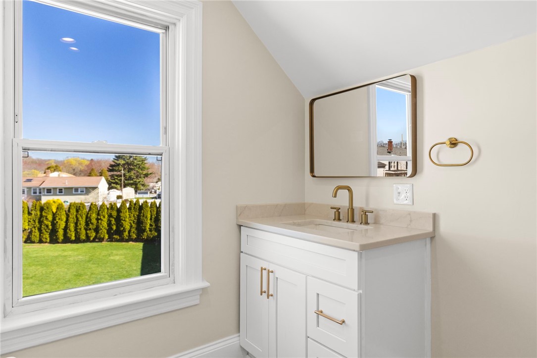 54 East Earle Street Cumberland, RI 02864 - Photo 30 of 44