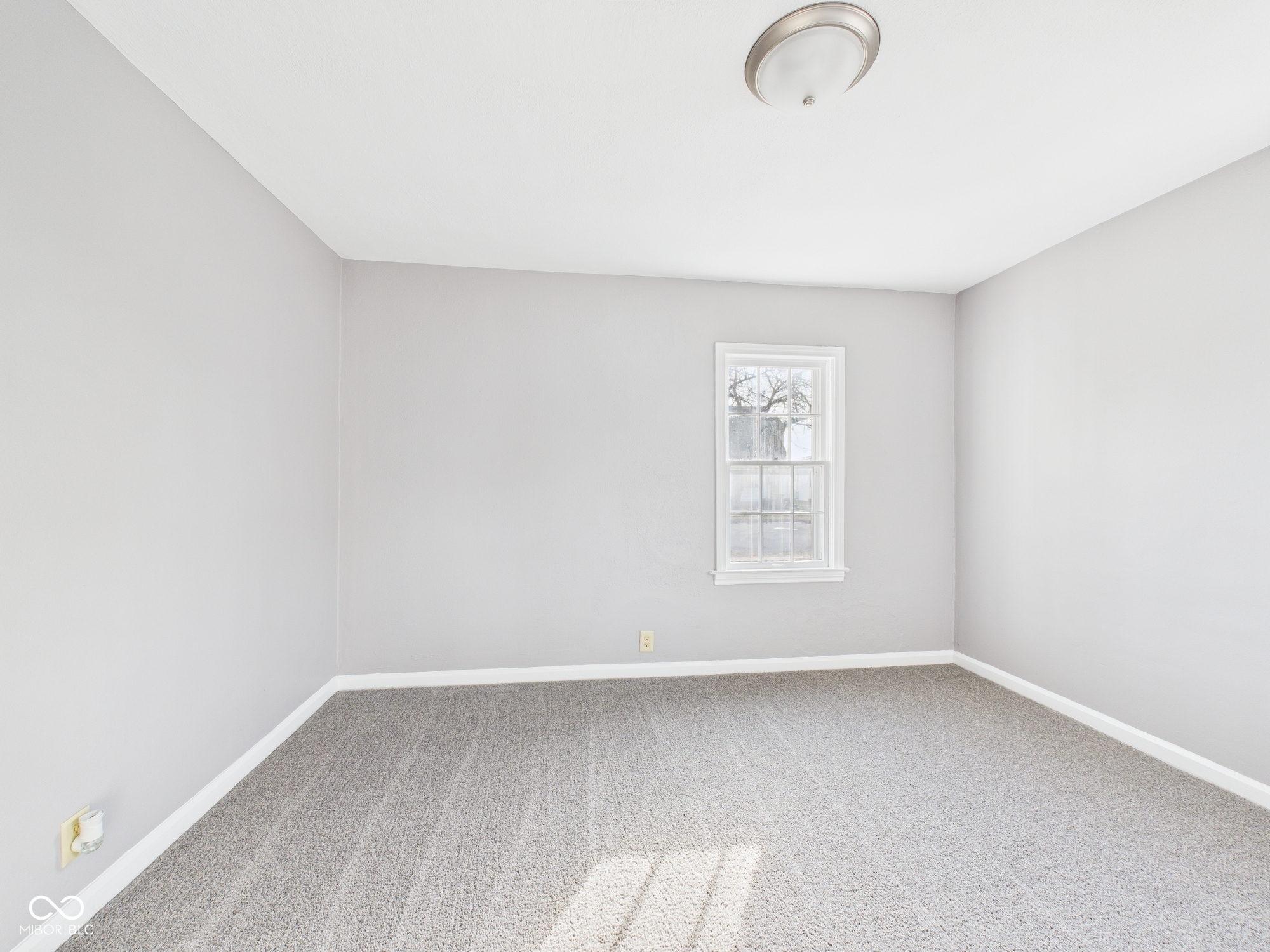 130 Elva Street Anderson, IN 46013 - Photo 14 of 30