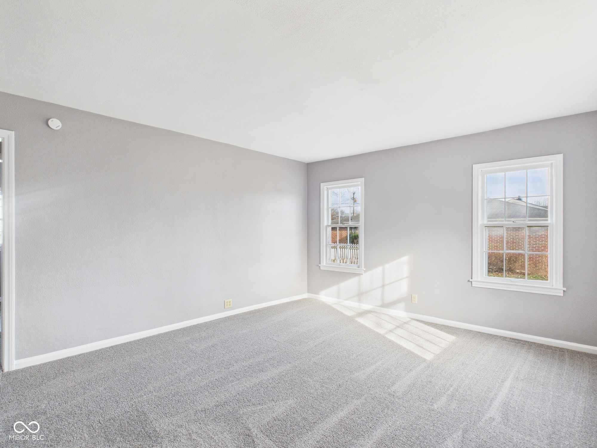 130 Elva Street Anderson, IN 46013 - Photo 4 of 30