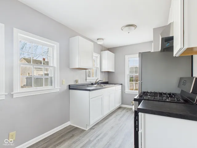 $135,000 | 130 Elva Street, Anderson, IN 46013