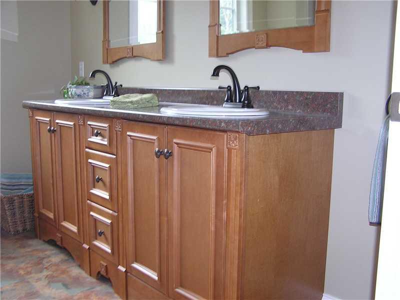 177 Mountain Road York, ME 03902 - Photo 17 of 23 Bedroom.