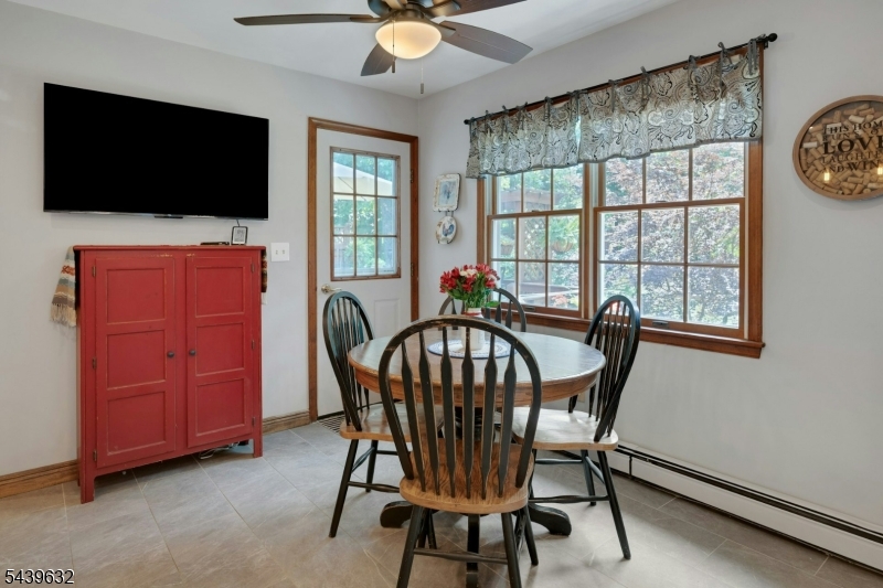 20 Lark Lane Oak Ridge, NJ 07438 - Photo 17 of 47