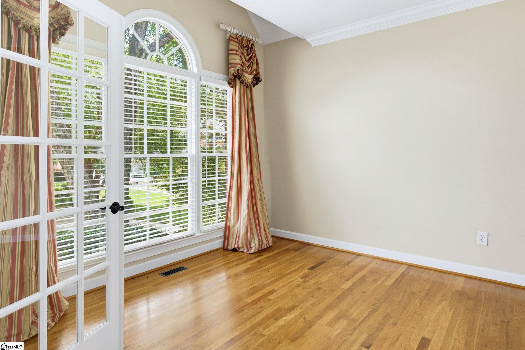 301 Rosebud Lane Greer, SC 29650 - Photo 11 of 45