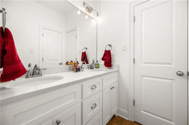 $360,000 | 4562 Hathern Drive, Pineville, LA 71360