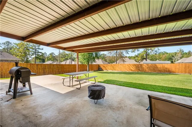 $360,000 | 4562 Hathern Drive, Pineville, LA 71360