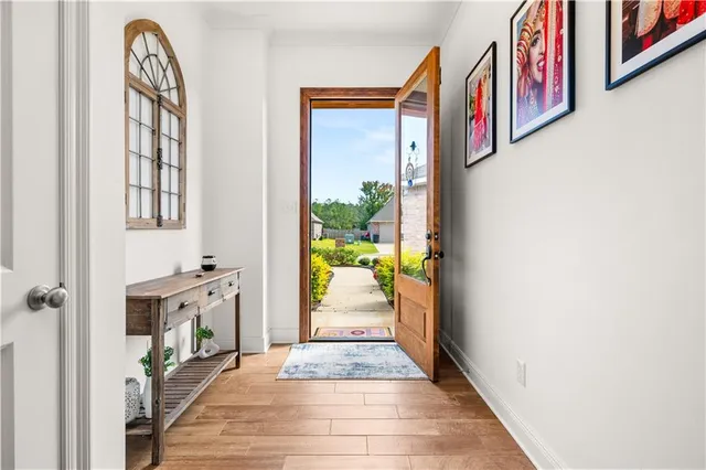 $360,000 | 4562 Hathern Drive, Pineville, LA 71360